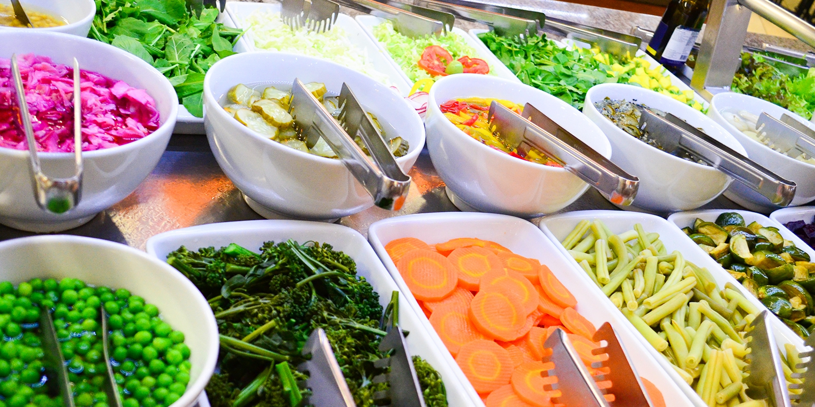 Diversas verduras, legumes...